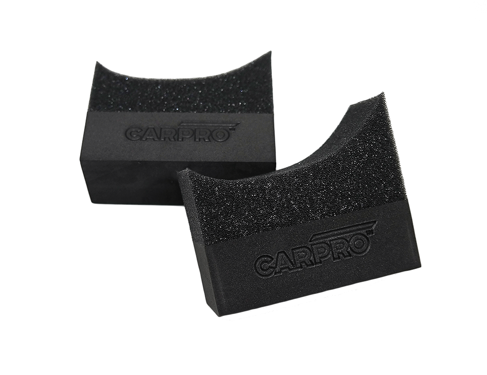 CarPro Tire Swipe Applicator - wyprofilowany aplikator do opon 1 CarPro Tire Swipe Applicator - wyprofilowany aplikator do opon