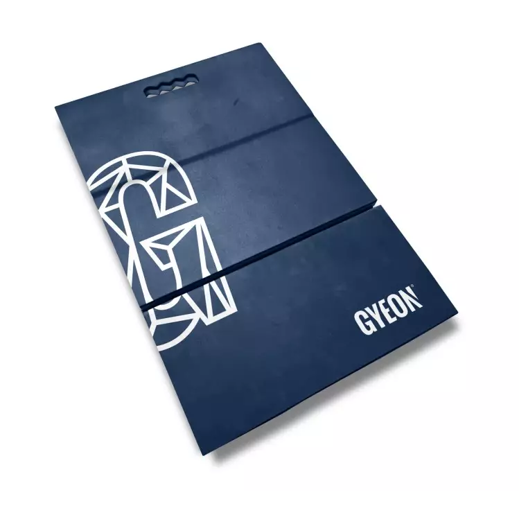 Gyeon Q2M KneelMat - składana mata pod kolana 1 Gyeon Q2M KneelMat - składana mata pod kolana